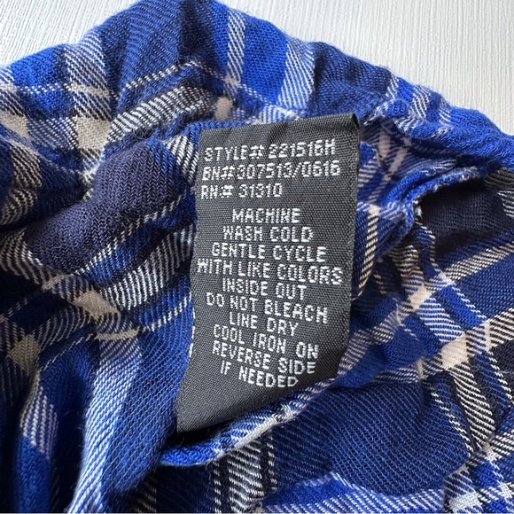 Amy Byer blue white plaid tunic button up shirt white fuzzy vest‎ girls 16 - Picture 12 of 15